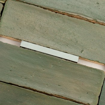 Terre Cuite Manuelle Chroma Olive 5x15 | Ceramic Connection