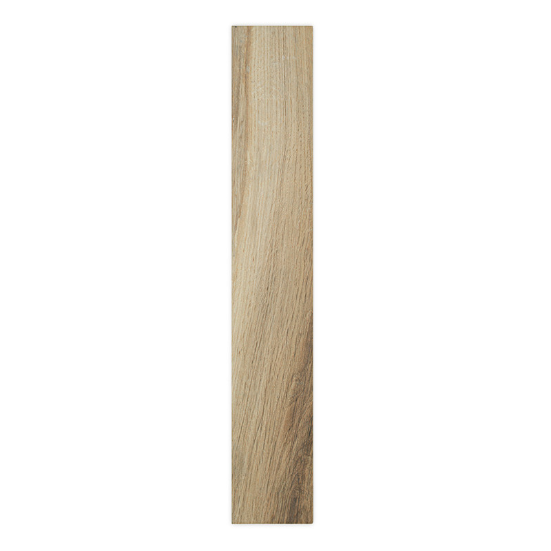 Un carreau rectangulaire présente un motif de grain lisse semblable à celui du bois, avec différentes nuances de brun clair à br