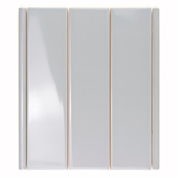 Un azulejo blanco largo y estrecho descansa verticalmente, con bordes lisos, sobre un fondo blanco liso.