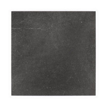 Un azulejo cuadrado de pizarra oscura muestra sutiles motas blancas y líneas tenues, lo que sugiere una textura de piedra natura