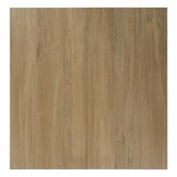 Una losa de madera larga y rectangular tiene un acabado marrón claro con patrones de vetas sutiles, que se asemeja a un piso de 
