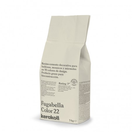 O saco fica em pé sobre uma superfície plana, rotulado como `Fugabella Color 22 kerakoll,` cimento-resina decorativo para azulej