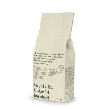 Een beige zak met het opschrift `Fugabella Color 24 kerakoll 3 kg` staat rechtop. Het is voor harscement, wat milieuvriendelijk 